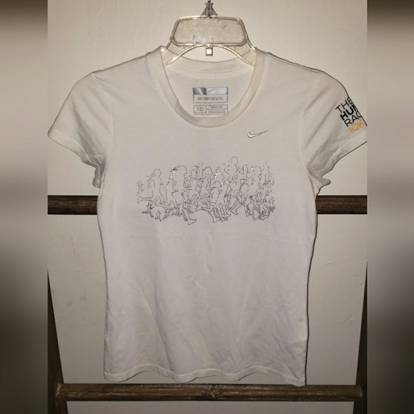 Nike Tops - Nike Sports White Short Sleeve T-shirt Sz XS